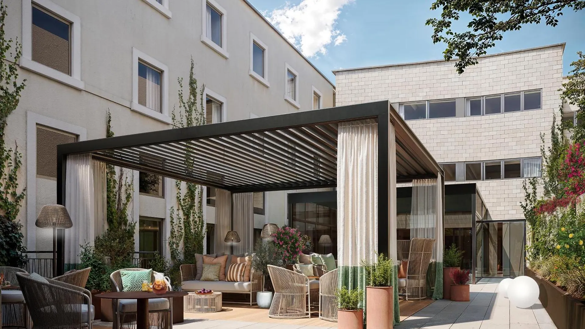 Nemi Hotel Mediolan