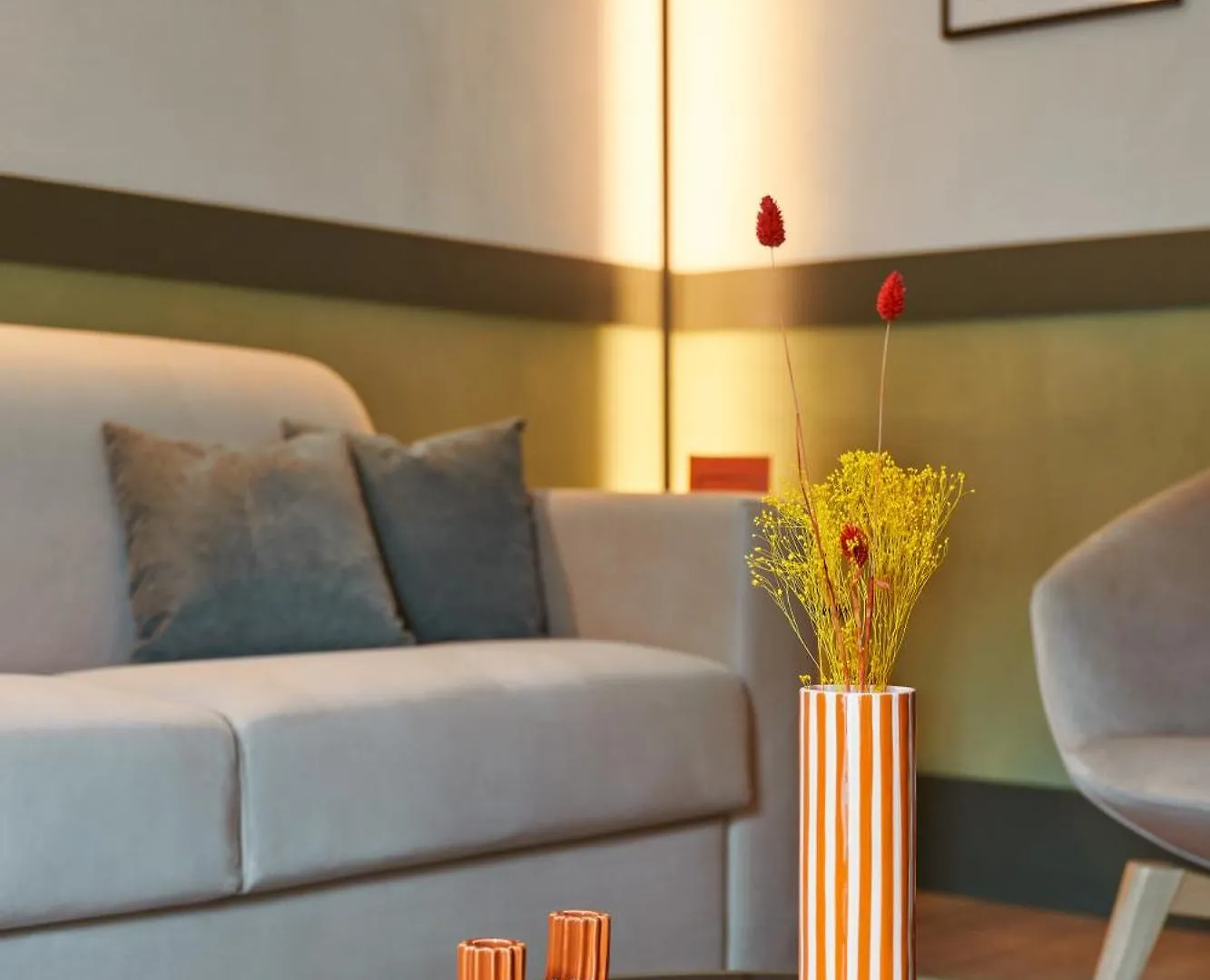 *****  Nemi Hotel Mediolan Włochy